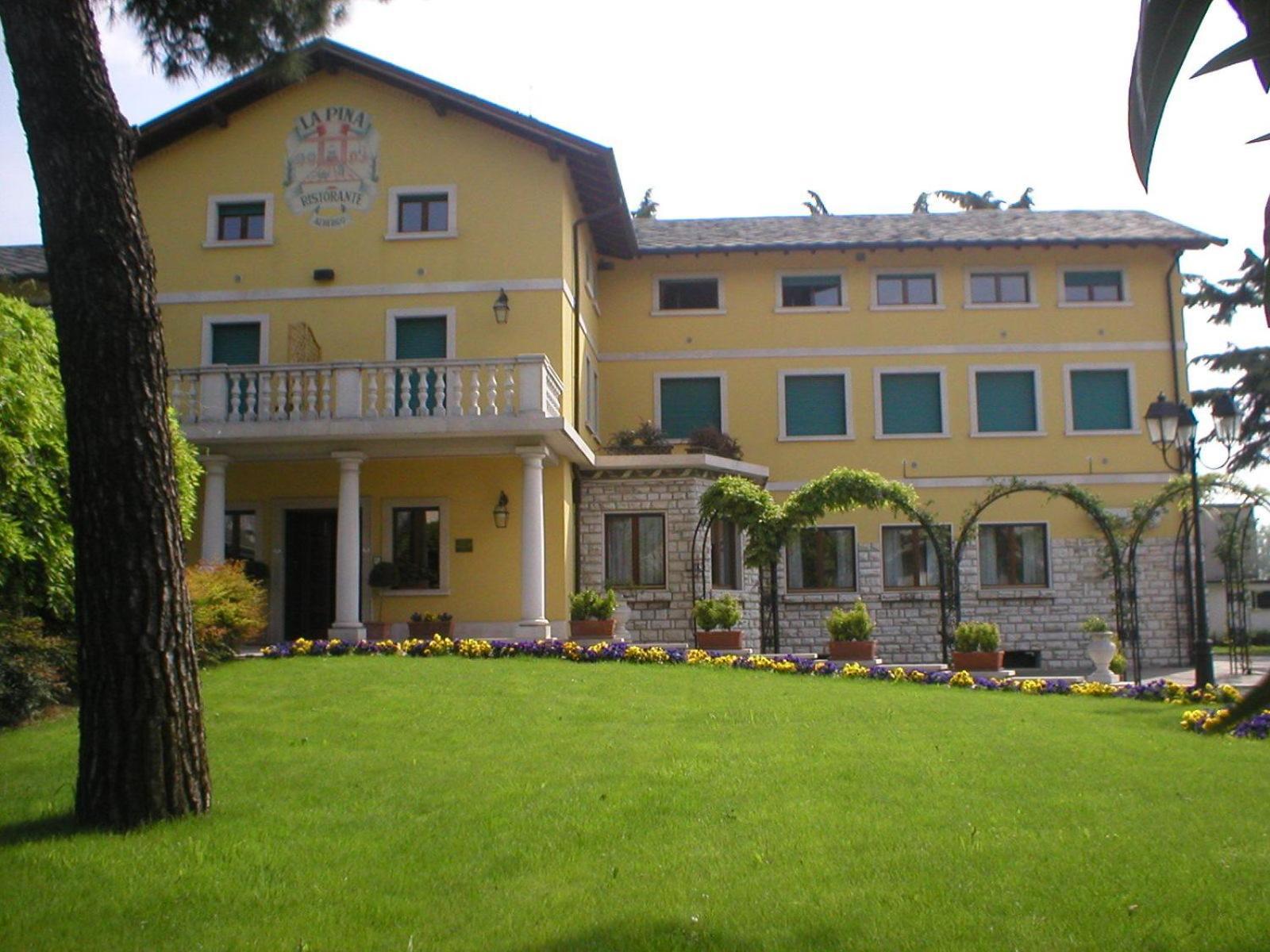 La Pina Hotel Rezzato Exterior photo